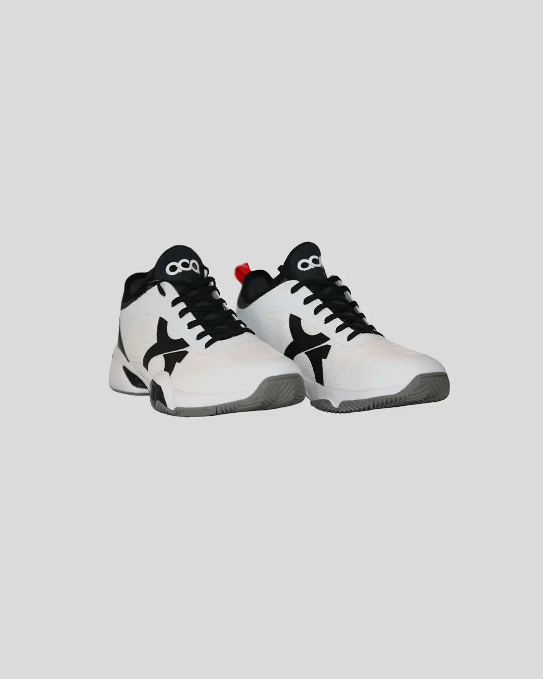 Atrium White & Black