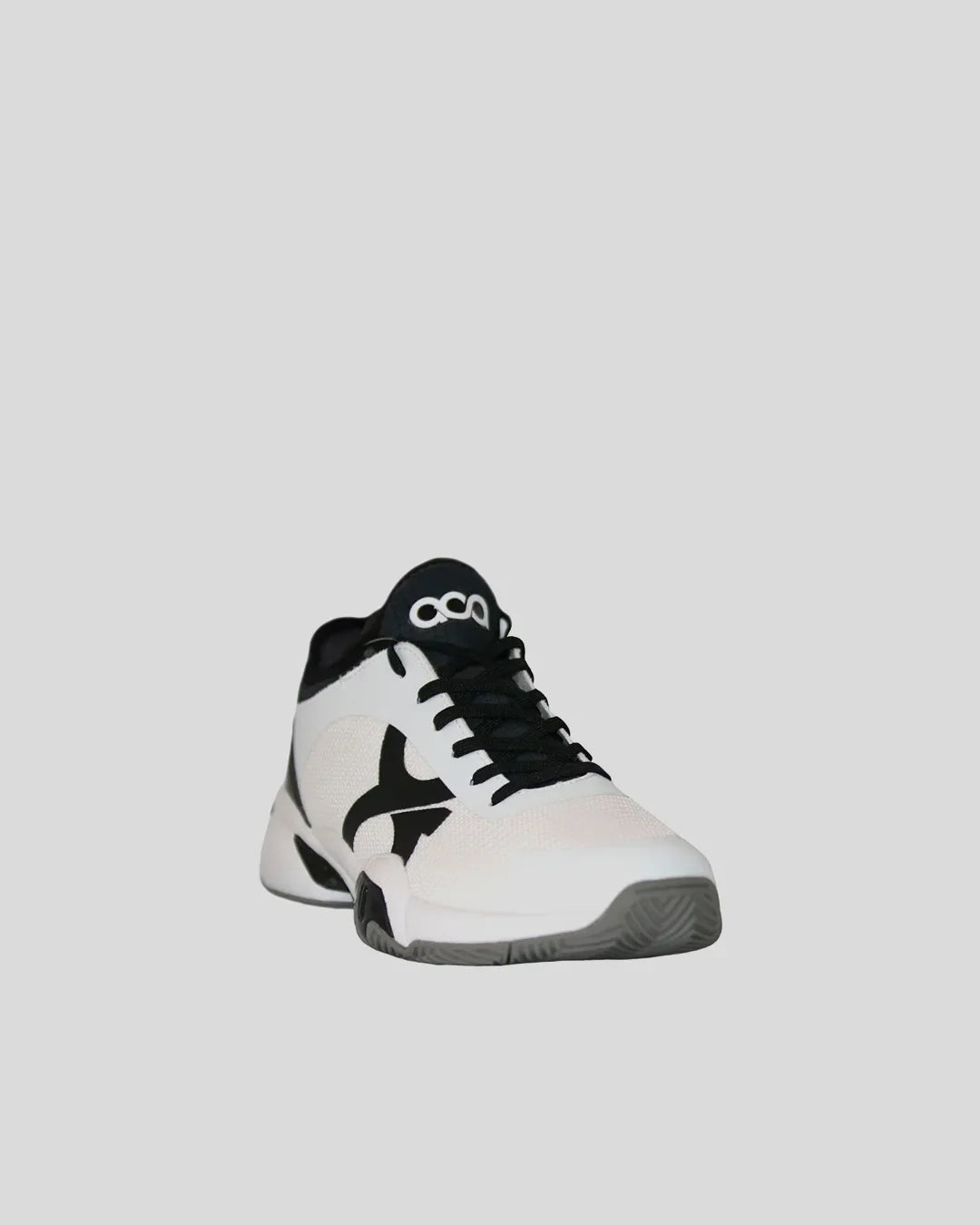 Atrium White & Black Secondary image
